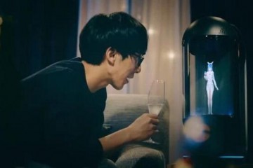全息投影虛擬老婆床邊純談話，還會(huì)傳Line撒嬌：想你快回家